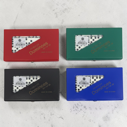 Juego de dominó Aleko.com.co de 28 piezas con cajas de colores rojo, verde, negro y azul y fichas blancas de 8mm