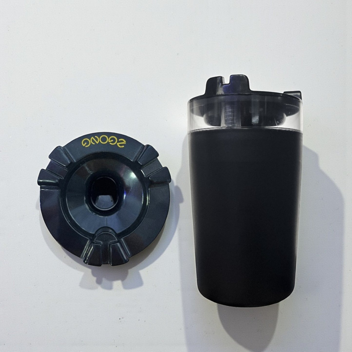 CENICERO CON TANQUE DE AGUA