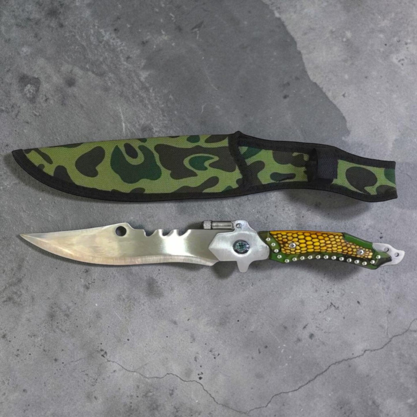 DAGA CAMPIMG TACHES + BRUJULA (D93)