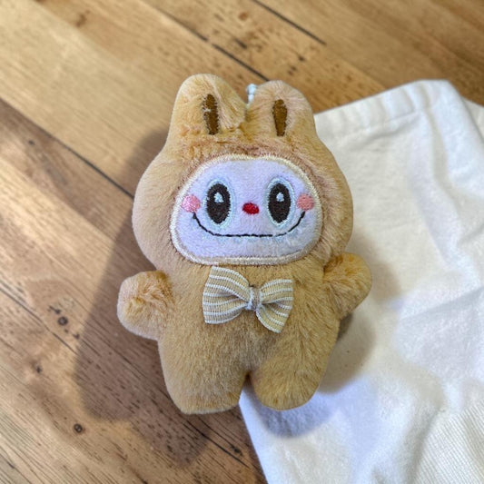 LLAVERO PELUCHE LABUBU 9X6CM